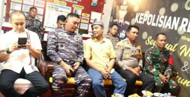 Amankan Tahun Baru 2024, Dandim 0829 Bangkalan, Bersama Danlanal dan Kapolres Berperan Aktif Dalam Pengamanan Malam Pergantian Tahun