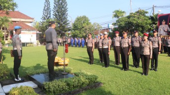 Polresta Denpasar Gelar UKP dan Wisuda Purna Bhakti Periode 1 Januari 2024