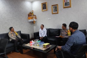 Kapolres AKBP Teguh Priyo Wasono Terima Audensi PDAM Tirtamangutama Badung