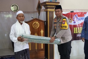 Jumat Curhat, Polres Nganjuk Sosialisasikan Program Cooling System