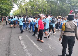 Jalan Sehat di Renon, Polsek Dentim Berikan Pengamanan Optimal