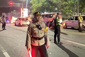 Harkamtibmas Jelang Pemilu, Polres Tanjung Perak Gelar Patroli KRYD