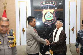 Audensi Ketua MUI Provinsi Bali Diterima Kapolda Bali