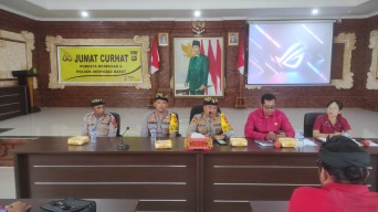 Gelar Jumat Curhat, Kepolisian Perkuat Kemitraan Dengan Perangkat Desa