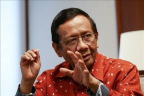Mahfud MD Apresiasi Polri Tangkap Pengancam Tembak Anies : Sudah Ditindak Itu Bagus