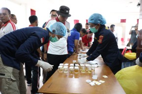 Ditres Narkoba Polda Bali Tes Urine ASN Pemkab Badung