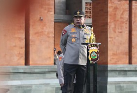 Wakapolda Bali Berikan Penekanan Kepada Personil Pada Apel Jam Pimpinan