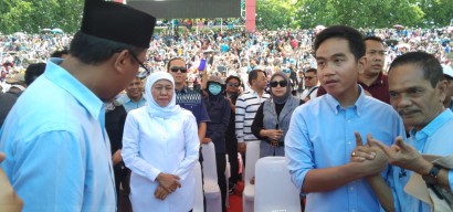 Bupati Sidoarjo dan Gus Ali Hadiri HUT SPSI di GOR Delta Bareng Cawapres Gibran dan Gubernur Khofifah
