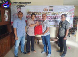 Jalin Silaturahmi, Polres Badung Gelar Minggu Kasih di Perum Sading Selaras
