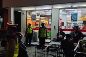 Sepanjang Malam Blue Light Patrol Polsek Dentim Jaga Keamanan Wilayah