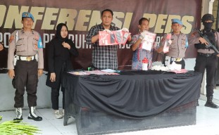 Satresnarkoba Polres Pelabuhan Tanjung Perak Berhasil Ungkap Kasus Narkoba dan Okerbaya