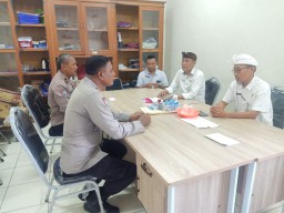 Sat Binmas Polresta Denpasar Sosialisasikan Kamtibmas Pemilu 2024