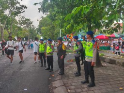 Jalan Sehat Capres dan Cawapres Sukses Diamankan Satgas OMB