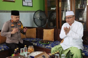 Cooling System Wujudkan Pemilu Damai, Kapolres Pasuruan Silaturahmi ke Para Tokoh Ulama