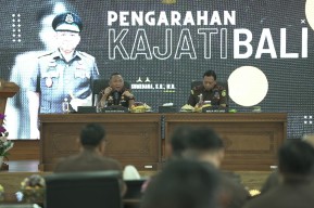Pengarahan Kajati Bali Dr. Ketut Sumedana: Membangun Penegakan Hukum Dengan Kearifan Lokal