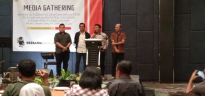 Bawaslu Sidoarjo Gelar Acara Gathering Bersama Insan Pers di Luminor Hotel