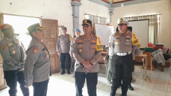 Kapolda Bali Cek Gudang Surat Suara di PPK Wilayah Gianyar