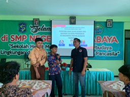 Rutin Lakukan Penyuluhan, Polres Pelabuhan Tanjung Perak Wujudkan Generasi Emas Produktif Tanpa Narkoba