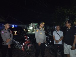 Pergeseran Kotak Suara Dipantau Lansung Kapolsek Kuta Selatan 