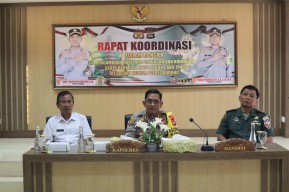 Kapolres Badung AKBP Teguh Priyo Wasono Pimpin Rakor Pengamanan Hari Raya 