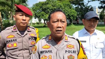 Jaga Stamina, Polres Pasuruan Kota Ajak PPK Olah Raga Ringan Sebelum Bertugas