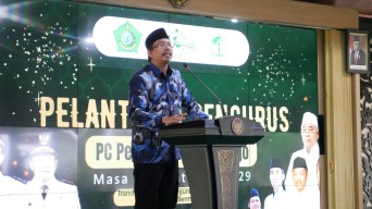 Pelantikan Pergunu Sidoarjo, Gus Muhdlor Ajak Guru Aktif Cetak SDM Yang Berkualitas