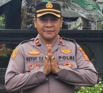 Dua Kelompok Pemuda Sumba Saling Adu Jotos di Depan Indomaret 