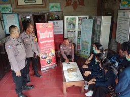 Jumat Curhat Sebagai Sarana Polsek Dentim Pecahkan Masalah di Masyarakat
