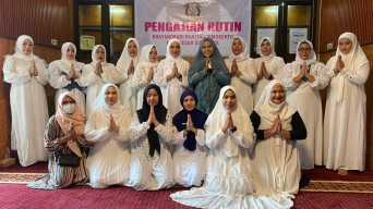 Sambut Bulan Ramadhan Bhayangkari Polsek Simokerto Adakan Pengajian : Salah Satu Golongan Masuk Surga