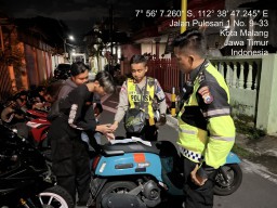 Ramadhan Kondusif, Tim Pos Onta Malang Kota Amankan Puluhan Motor Balap Liar
