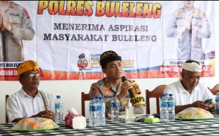 Jumat Curhat Kapolres Buleleng, Gali Aspirasi Masyarakat Desa Banyu Poh