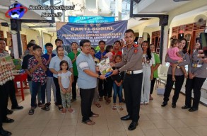 Bhakti Sosial Mahasiswa STIK Beri Motivasi Anak-anak Yayasan PABH