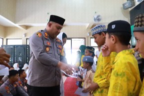 Tingkatkan Iman dan Taqwa, Polres Pelabuhan Tanjung Perak Peringati Nuzulul Quran