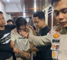 Diduga Lakukan Pencurian, Kapolsek Simokerto Berhasil Amankan Seorang Pria Dari Amukan Warga Pragoto Surabaya