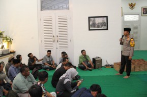 Sinergitas Polres Kediri Kota dan Awak Media Siap Sukseskan Operasi Ketupat Semeru 2024