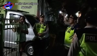 Polsek Denbar Patroli Mobile Pantau Rumah Pemudik Pastikan Aman