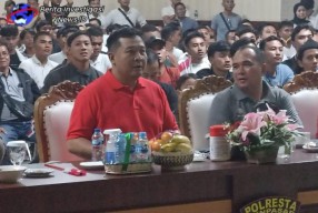 Nobar Timnas U23, Polresta Denpasar Kobarkan Semangat Nasionalisme