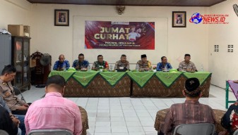 Jumat Curhat Polres Pelabuhan Tanjung Perak Ajak Warga Peduli Sesama