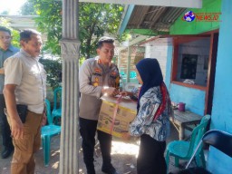 Peduli Kaum Rentan, Kapolres Probolinggo Datangi Rumah Balita Korban Kekerasan