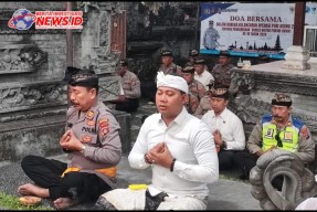 Polsek Densel Laksanakan Persembahyangan dan Doa Bersama