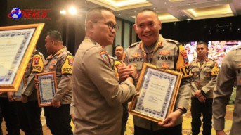 Polres Bondowoso Dapatkan Penghargaan The Best Tema Dalam Pos Yan Ops Ketupat Semeru 2024