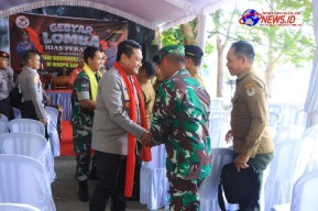 Dukung Industri Pariwisata Polres Ngawi Gelar Lomba Hias Perahu di Waduk Sangiran di Hari Bhayangkara ke–78