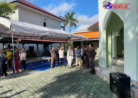 Kejati Kalteng Berbagi Daging Qurban Dalam Rangka Hari Raya Idul Adha 1445 H