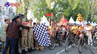 Kapolres Nganjuk Ajak Masyarakat Pererat Silaturahmi Dengan Gowes Hari Bhayangkara ke 78