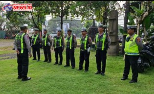 Personil Lalulintas Polsek Dentim Laksanakan Apel Fungsi di Pos Waribang