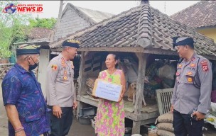 Minggu Kasih: Kapolres Jembrana Berikan Bantuan Sembako kepada Masyarakat