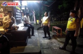 Kapolsek Abiansemal Pimpin Patroli KRYD Malam Minggu