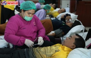 Sambut Hari Bhayangkara, Bakti Kesehatan Biddokes Polda Bali Donor Darah 
