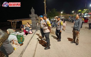 Atensi Malam Minggu Polsek Kuta Utara Blue light Patrol Cegah Aksi Kejahatan 