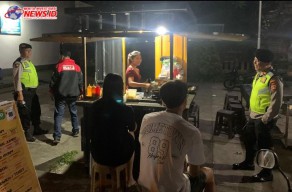 Patroli Biru Polsek Abiansemal Berikan Imbauan Kamtibmas kepada Pedagang
